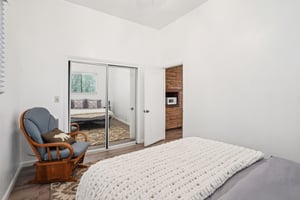 Villa Grove Ave-1306-025.jpg