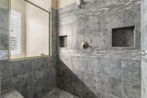  Photo 50