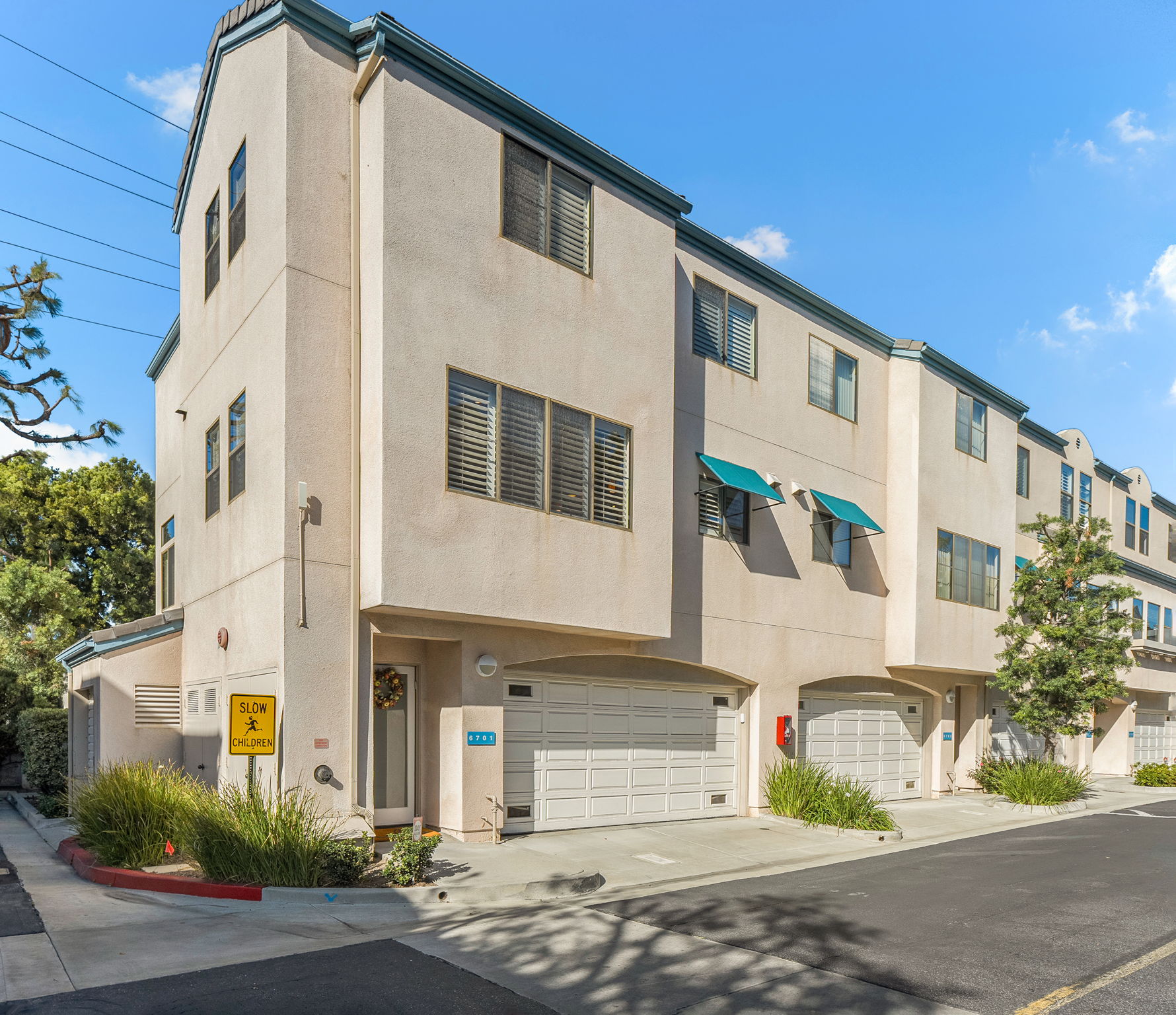 6701 Hannum Avenue-6