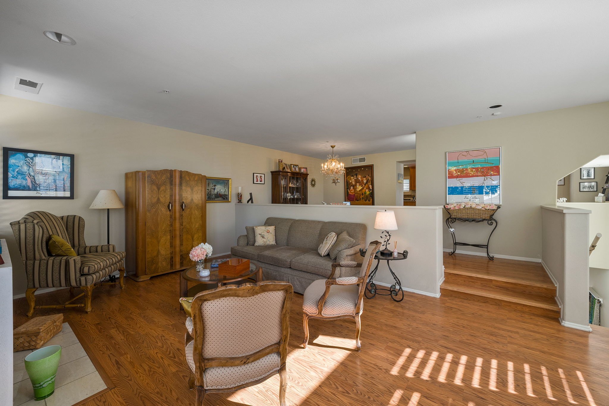 6701 Hannum Avenue-11