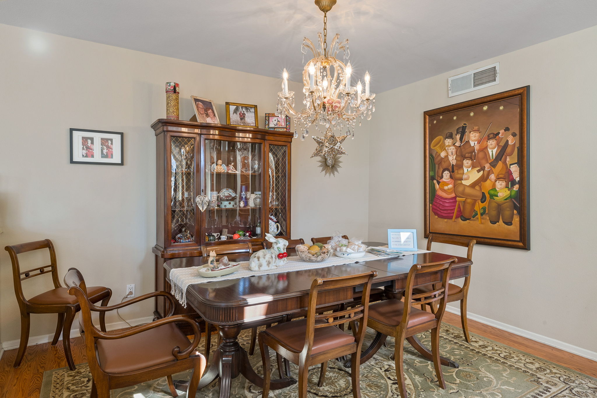 6701 Hannum Avenue-15