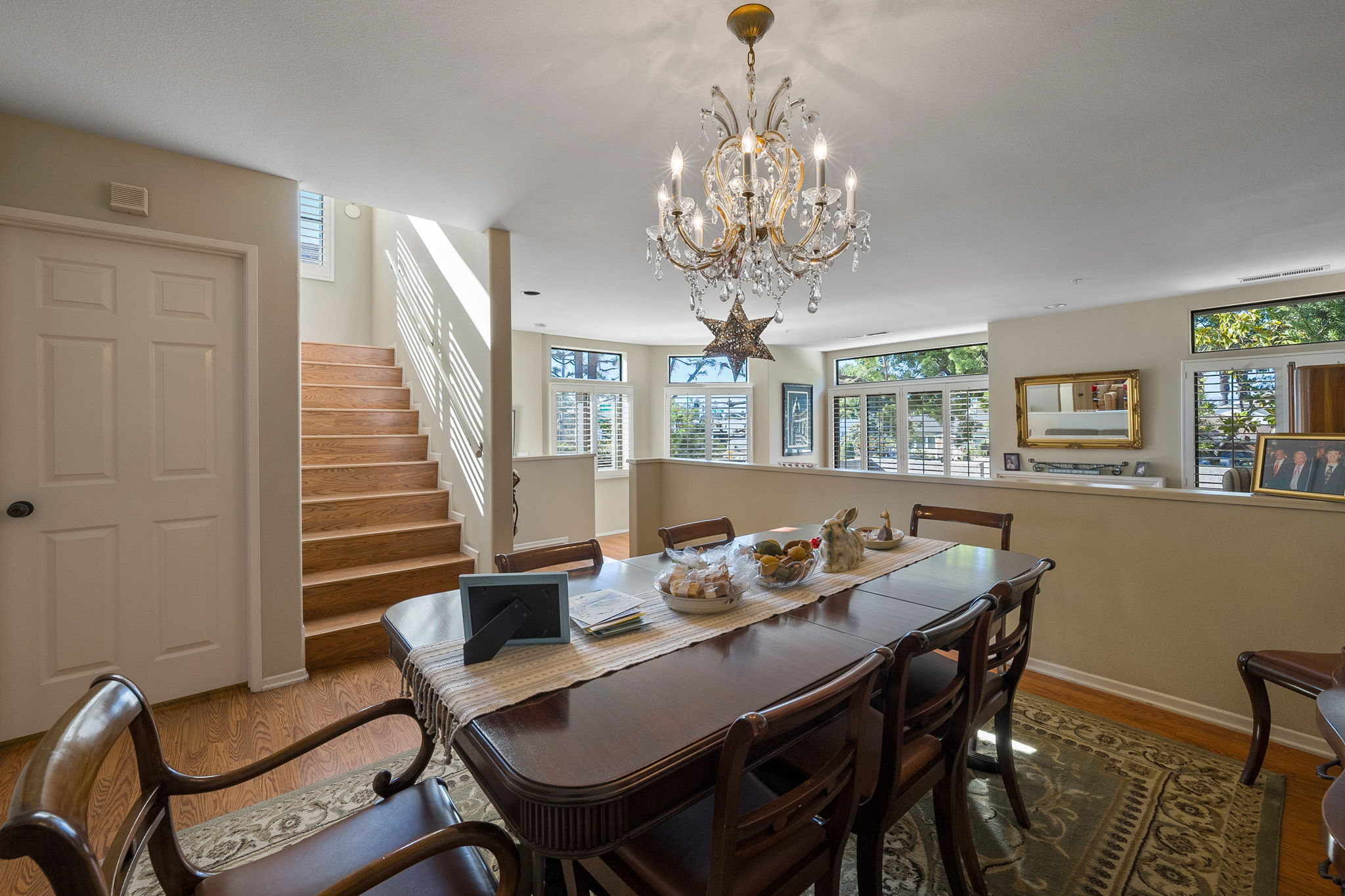 6701 Hannum Avenue-16