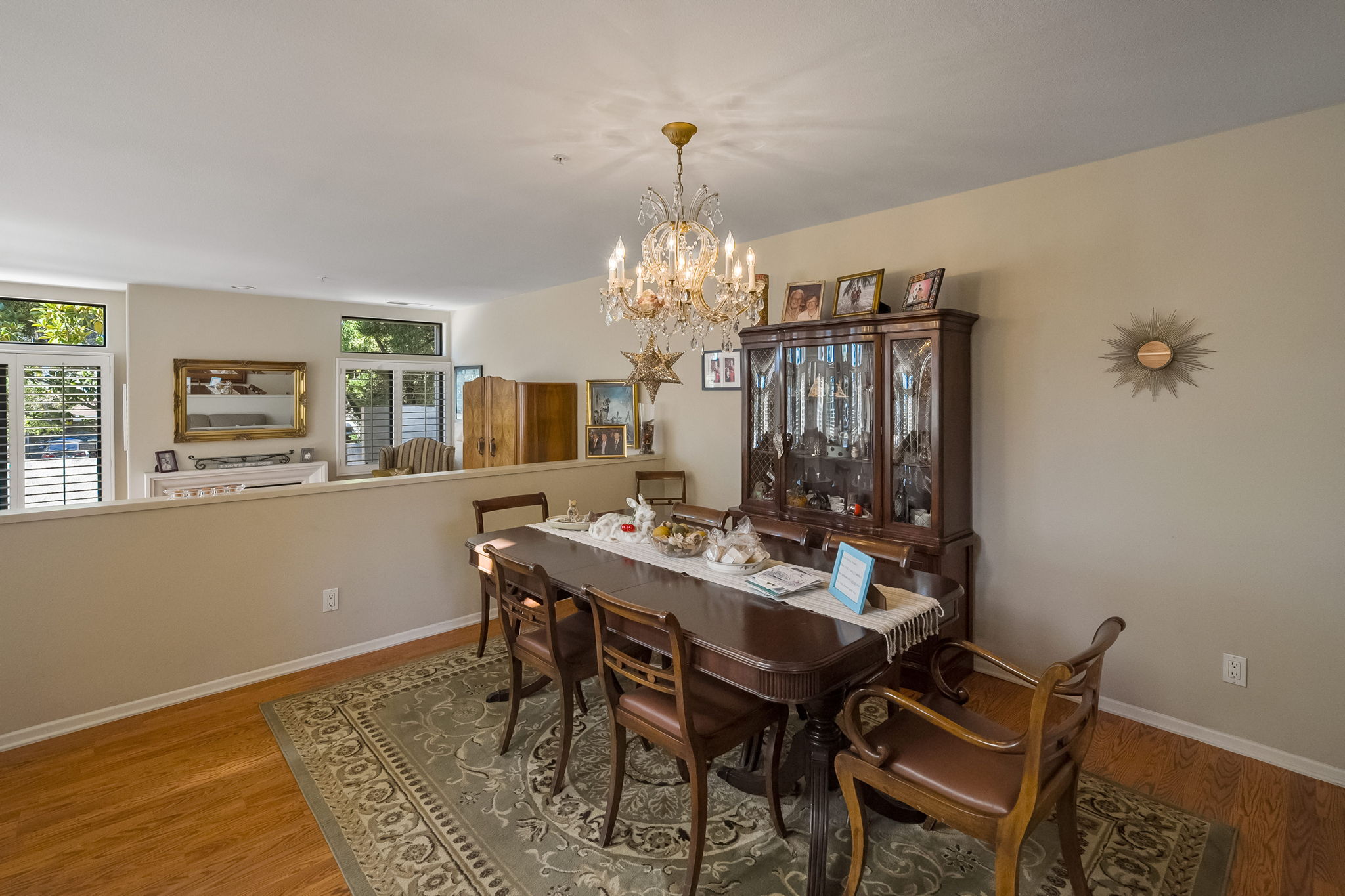 6701 Hannum Avenue-20