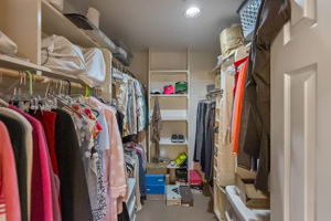 6701 Hannum Avenue-30