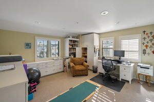 6701 Hannum Avenue-33