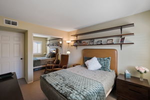 6701 Hannum Avenue-36