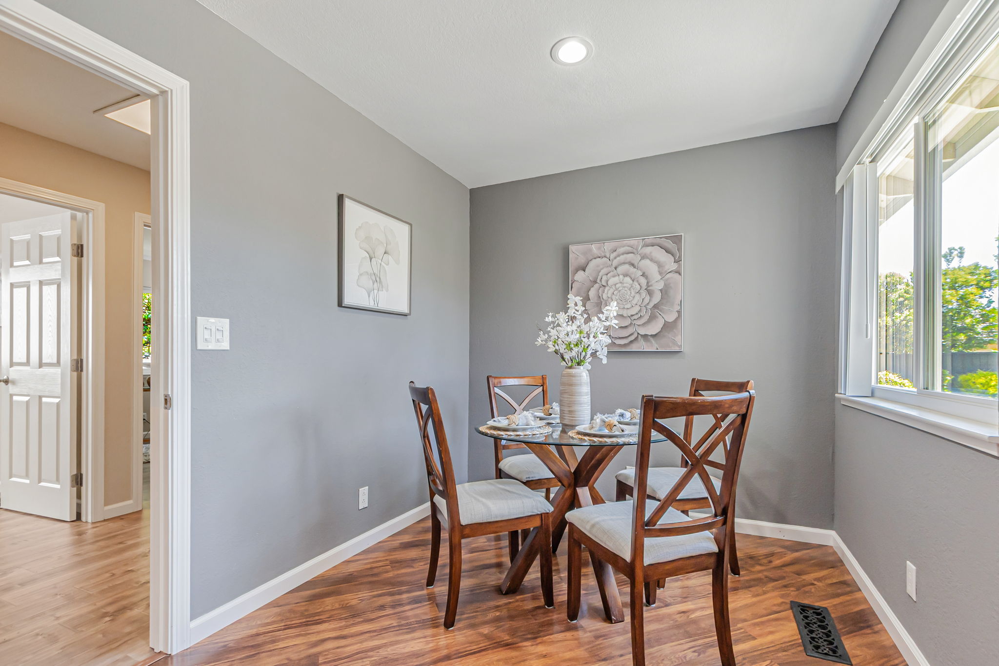 025_6702 Heathfield Dr