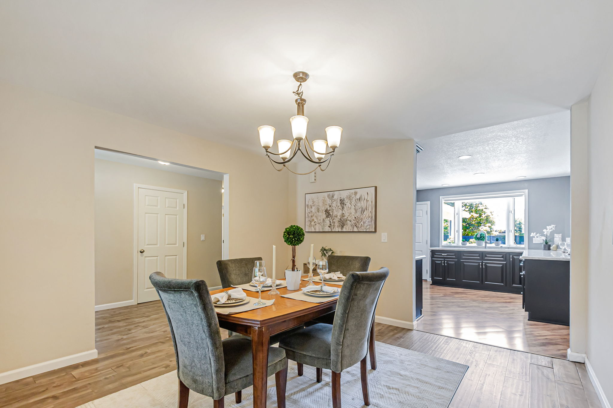 028_6702 Heathfield Dr