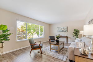 008_6702 Heathfield Dr