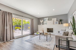 011_6702 Heathfield Dr