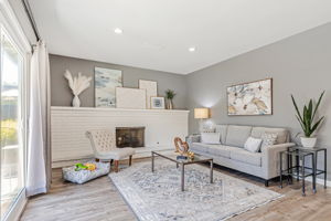 012_6702 Heathfield Dr