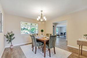 027_6702 Heathfield Dr