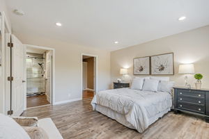 033_6702 Heathfield Dr