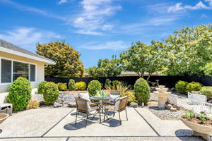 046_6702 Heathfield Dr