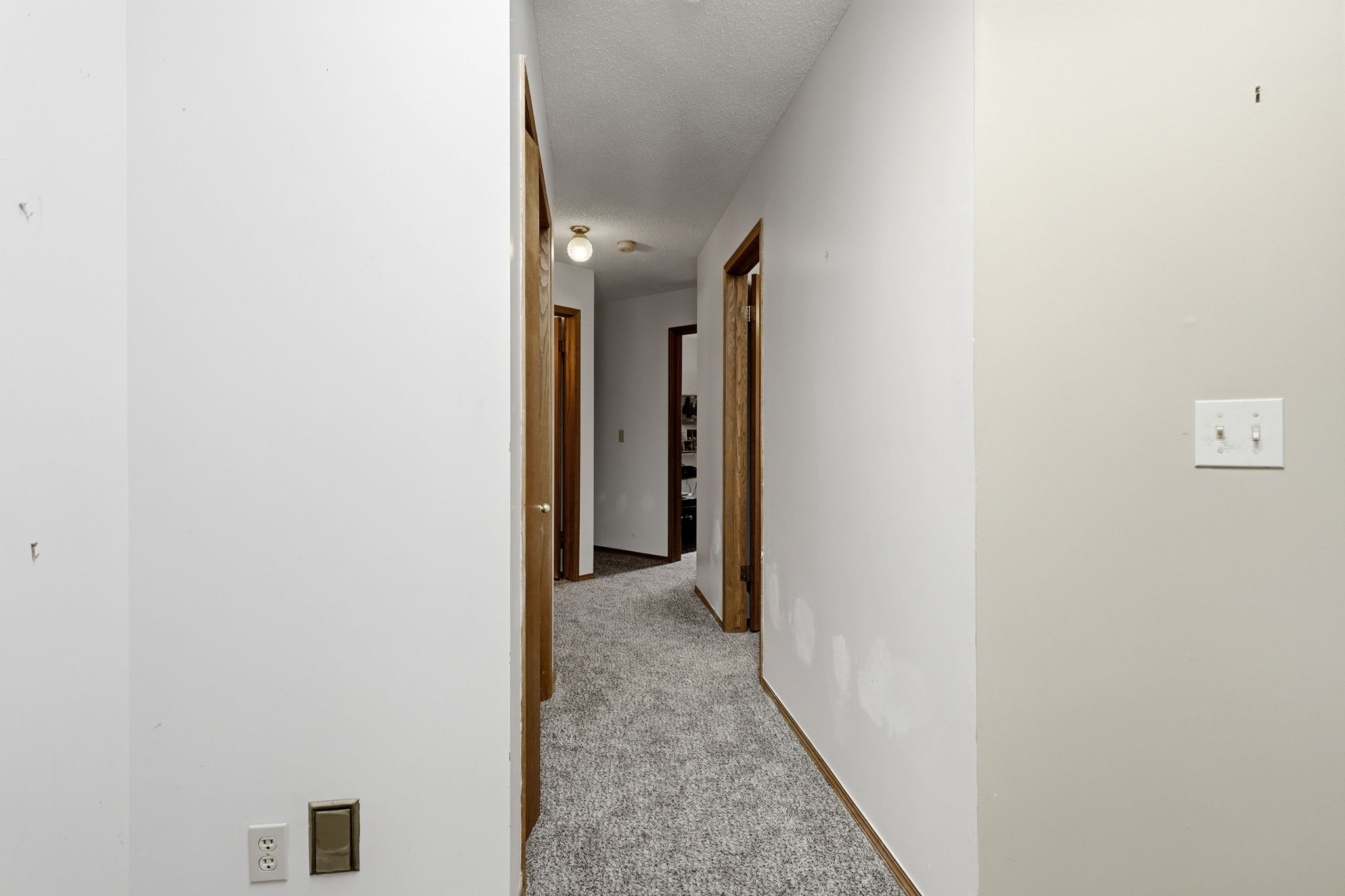  Photo 36