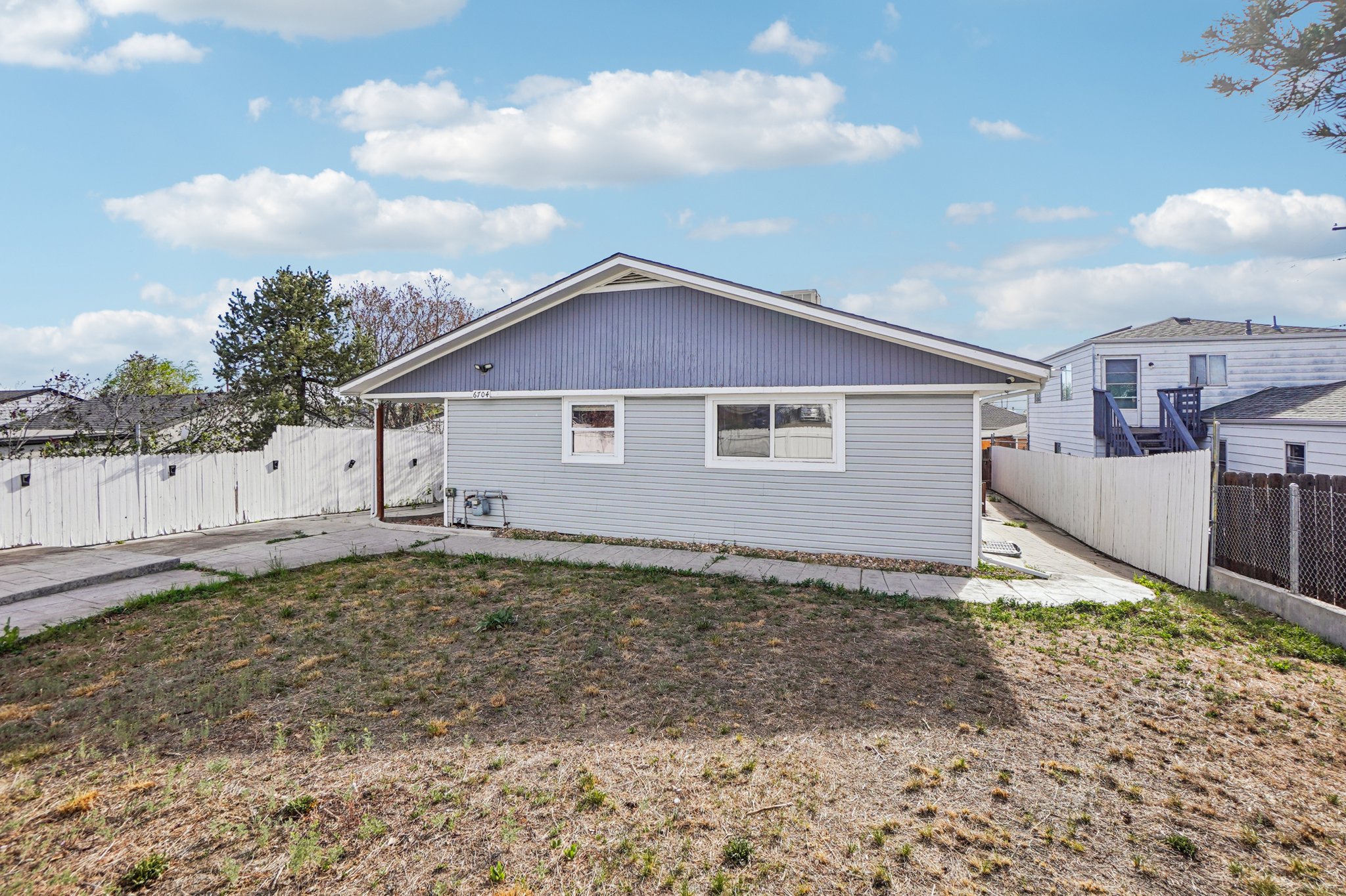 Grove St-S0904-006.jpg