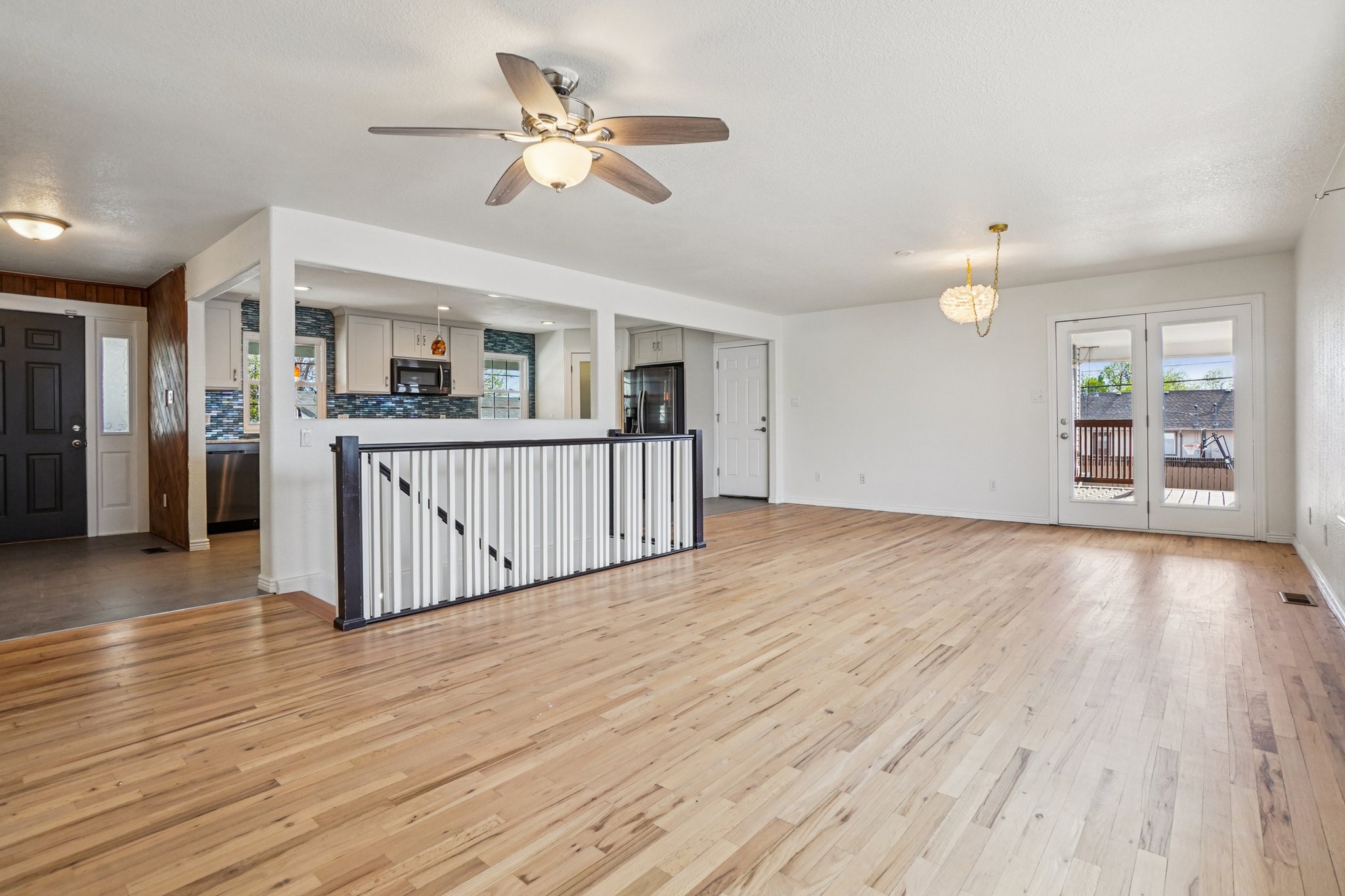 Grove St-S0904-009.jpg