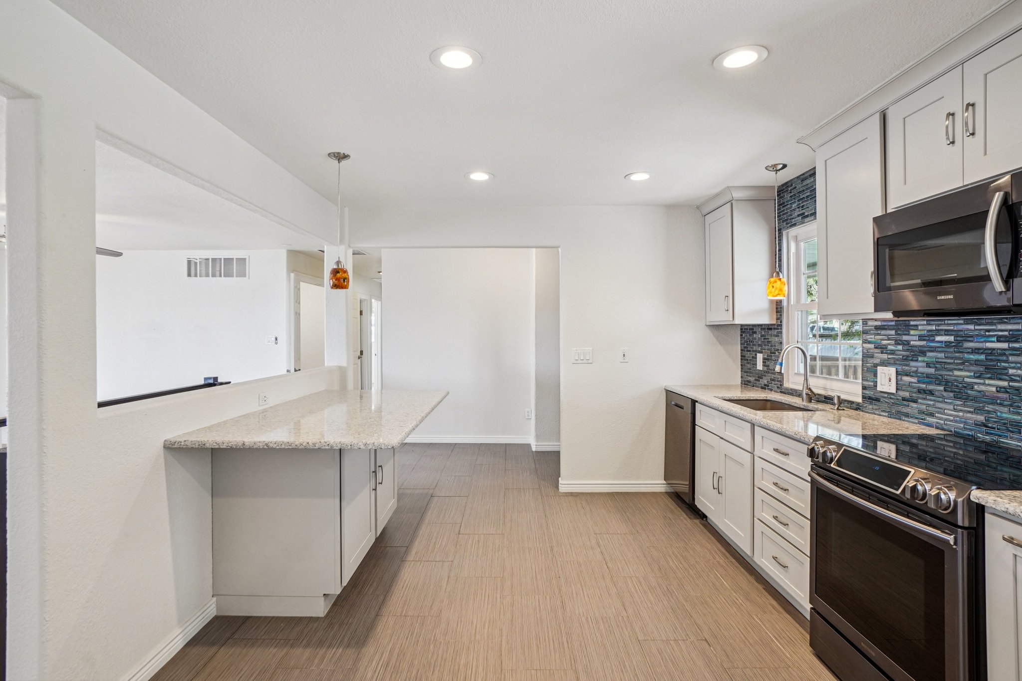 Grove St-S0904-016.jpg