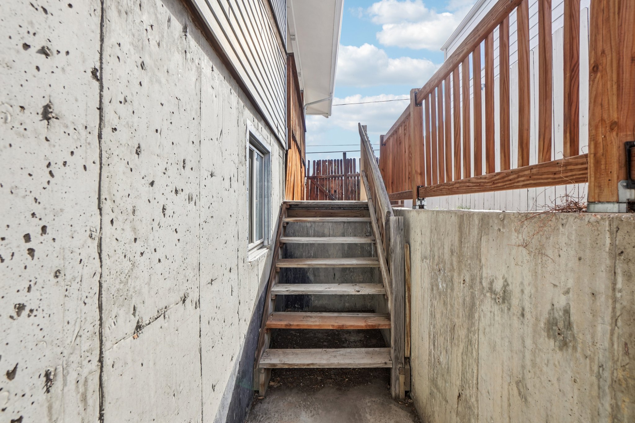 Grove St-S0904-041.jpg