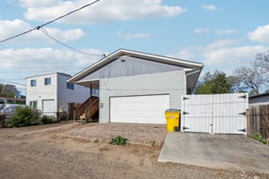 Grove St-S0904-048.jpg