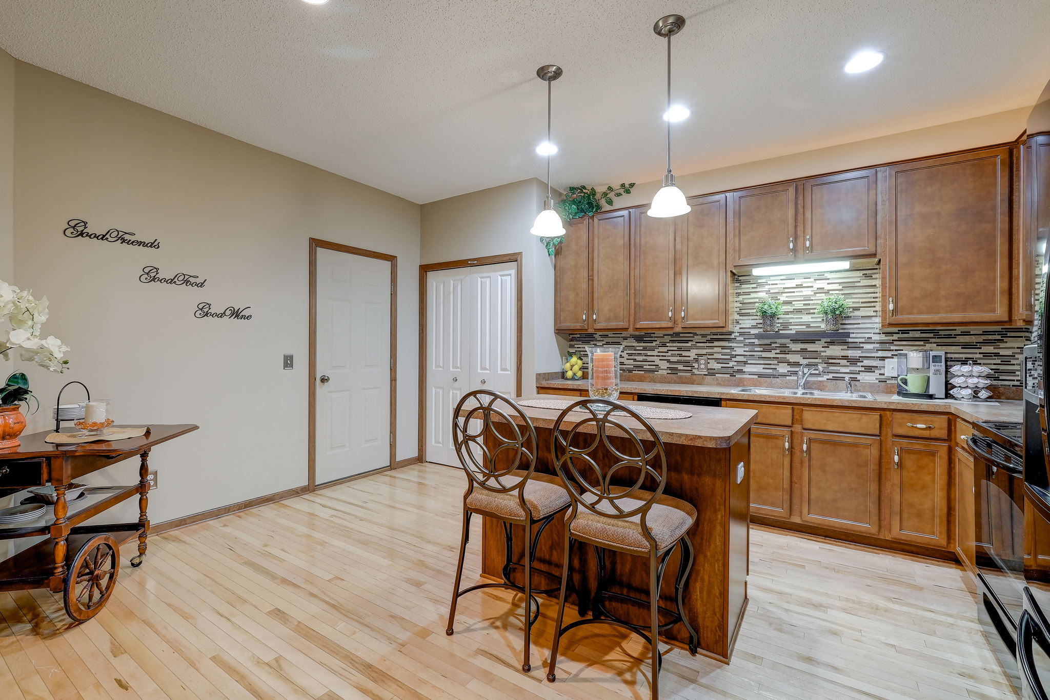5 Kitchen