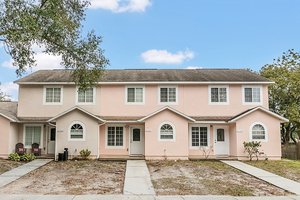 6705 Magnolia Pointe Cir, Orlando, FL 32810, USA Photo 0