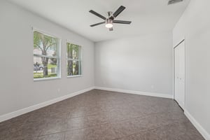 Riverside Bluffs Dr-1306-020.jpg