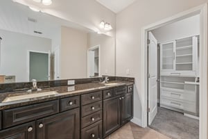 Riverside Bluffs Dr-1306-035.jpg