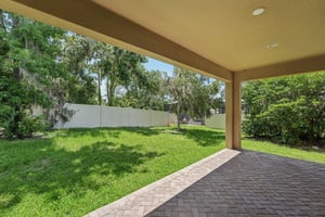 Riverside Bluffs Dr-1306-038.jpg