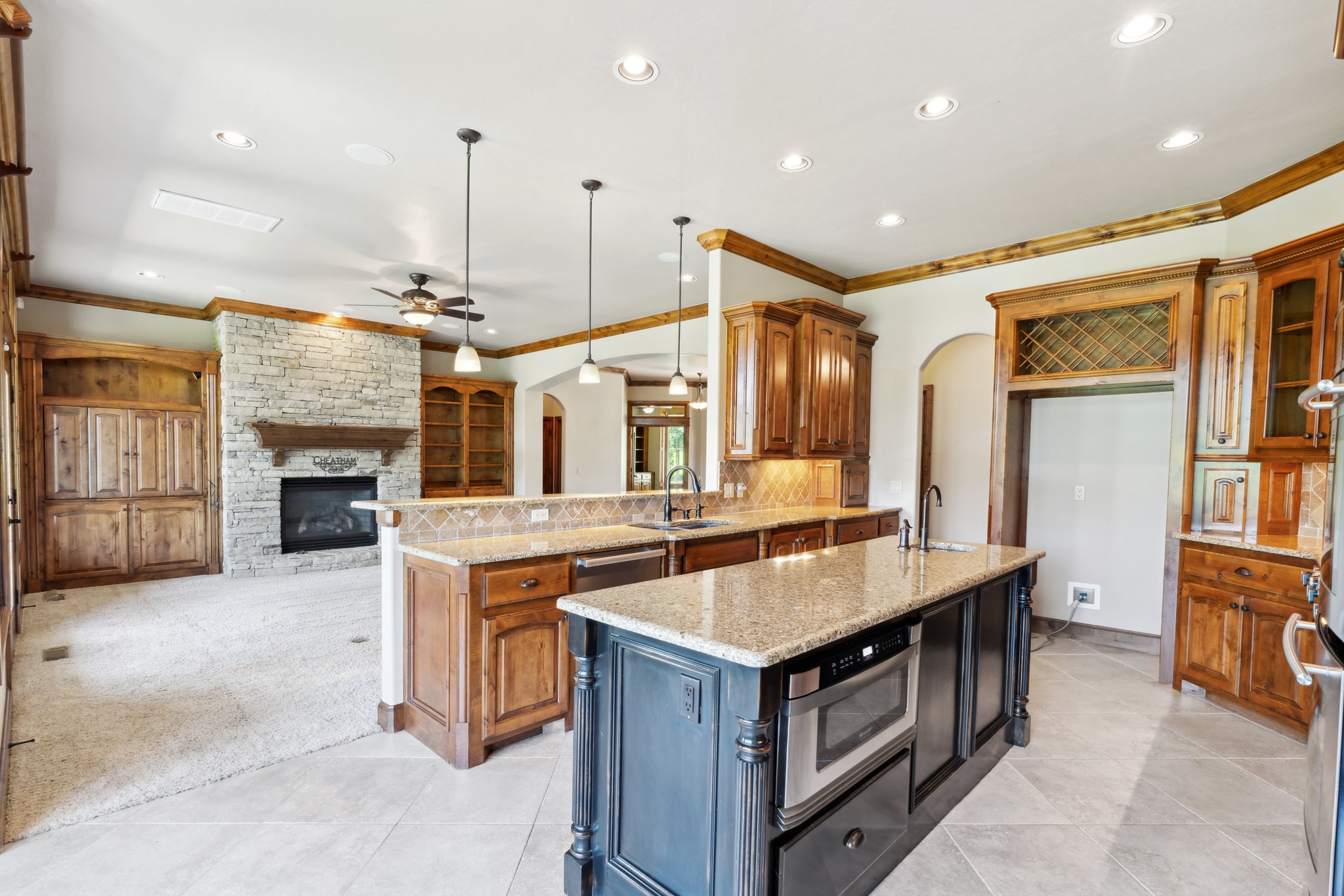 6706 Valley Ridge Dr_015.jpg