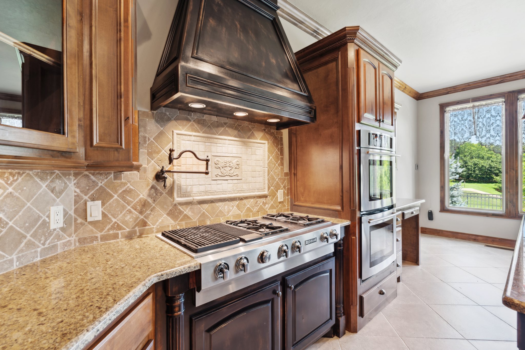 6706 Valley Ridge Dr_018.jpg