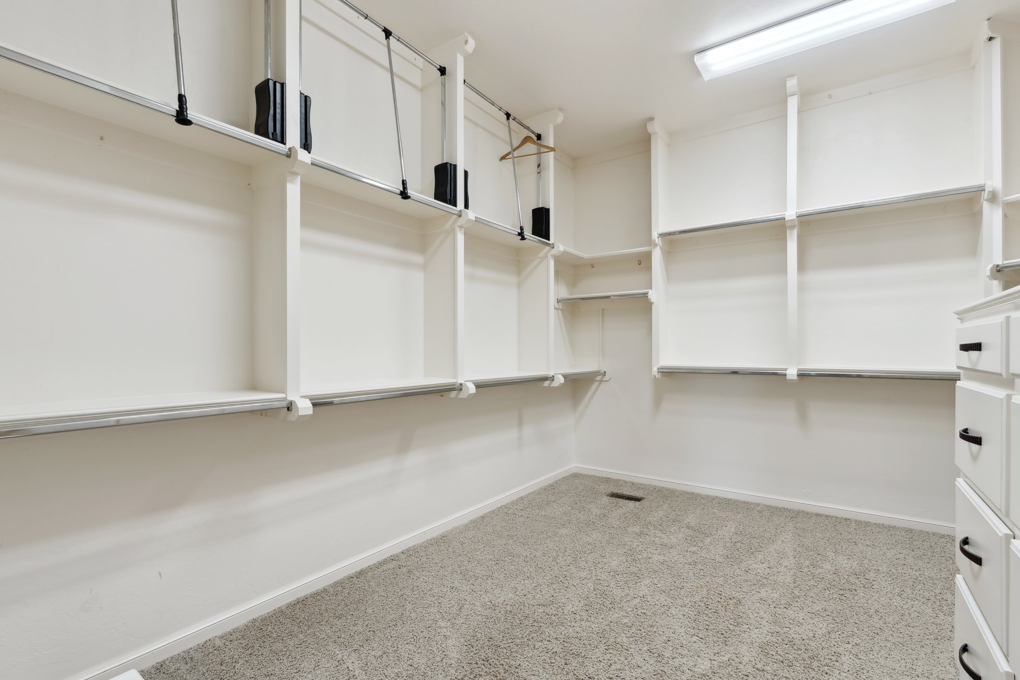 6706 Valley Ridge Dr_032.jpg