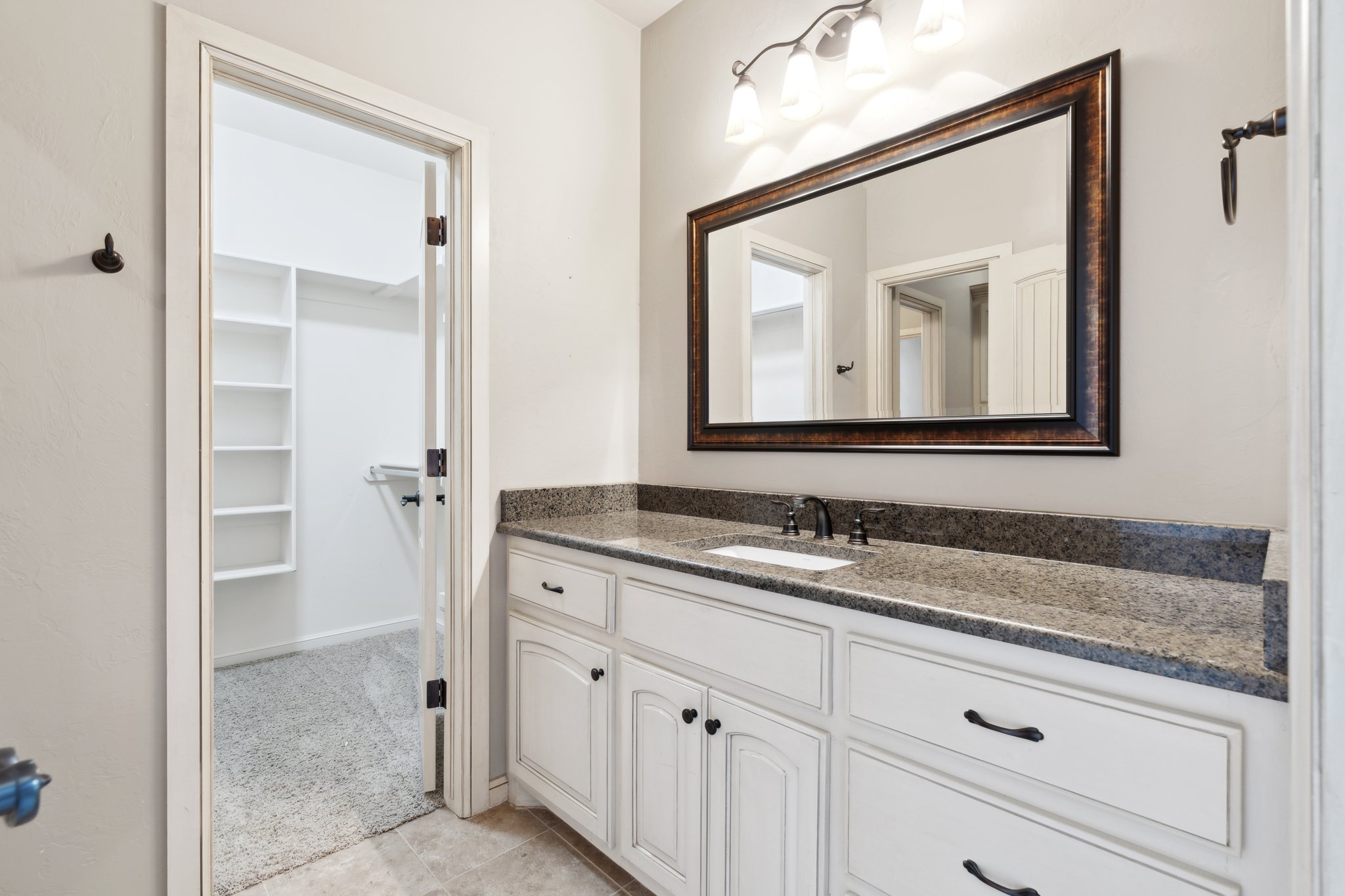 6706 Valley Ridge Dr_040.jpg