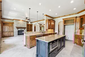 6706 Valley Ridge Dr_015.jpg
