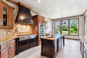 6706 Valley Ridge Dr_017.jpg