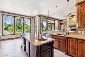 6706 Valley Ridge Dr_019.jpg