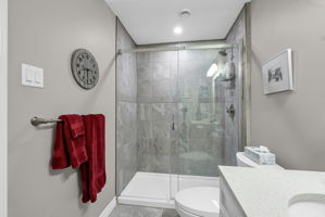  Photo 37