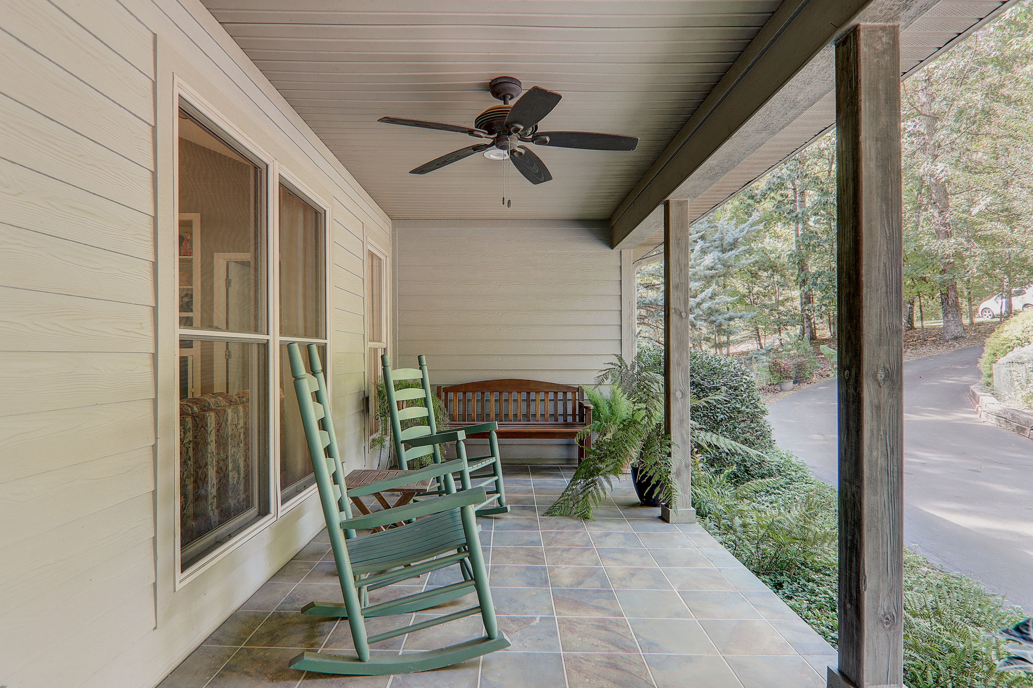 Mountain Laurel Dr-059