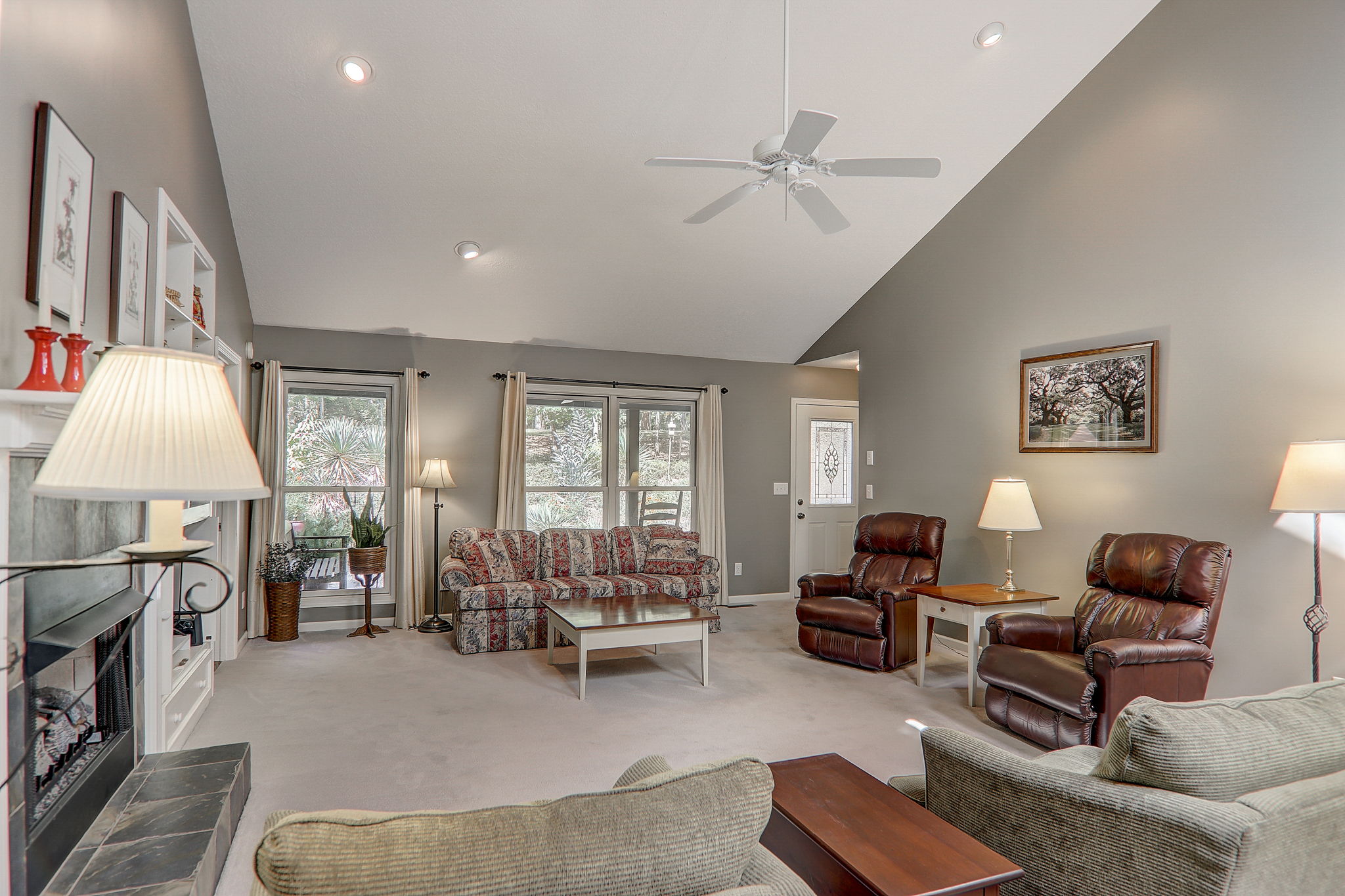 Mountain Laurel Dr-017