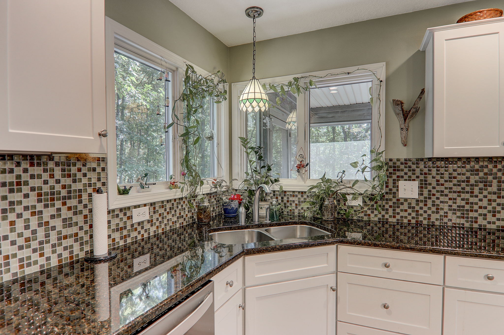 Mountain Laurel Dr-032