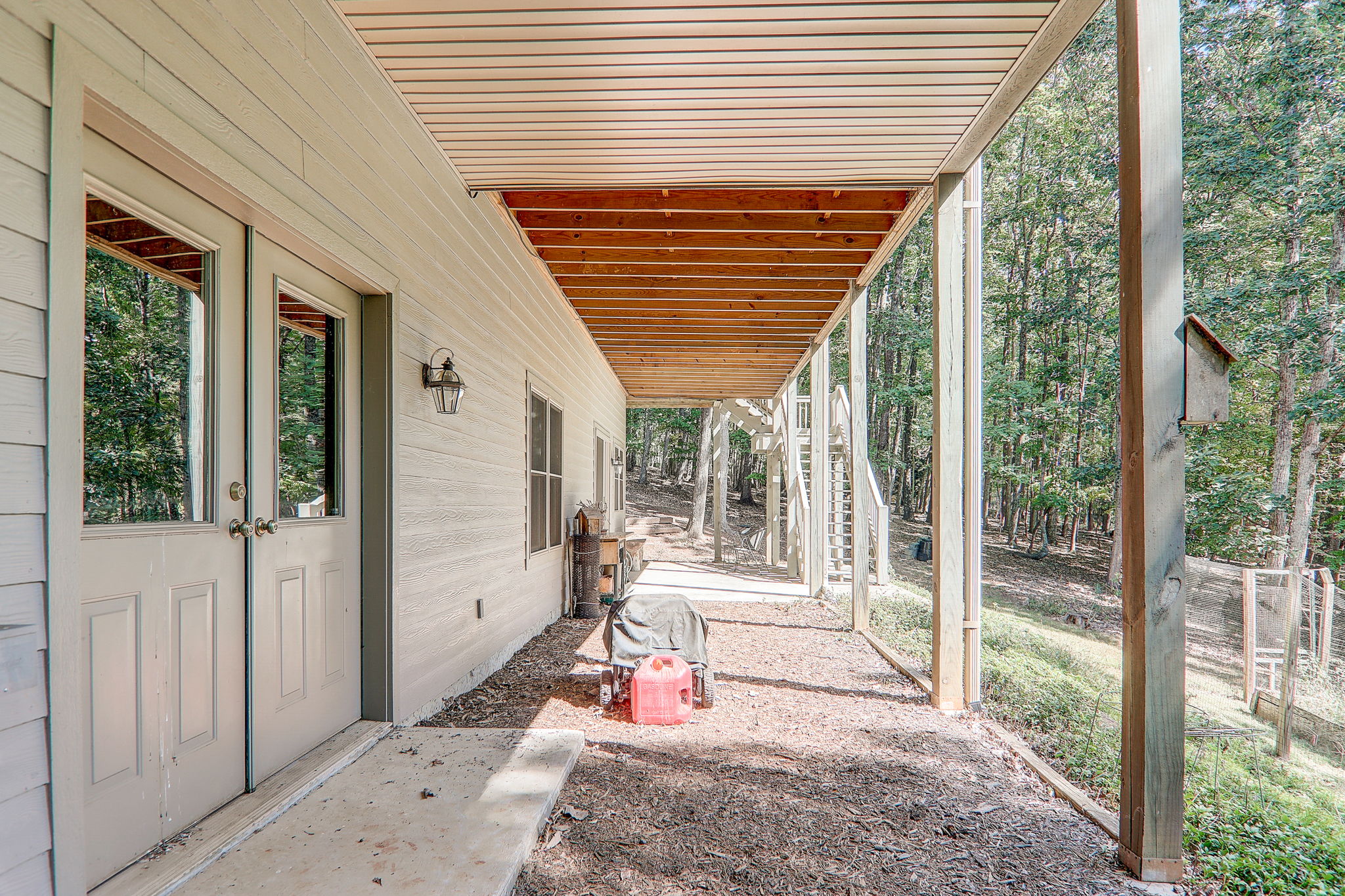Mountain Laurel Dr-066