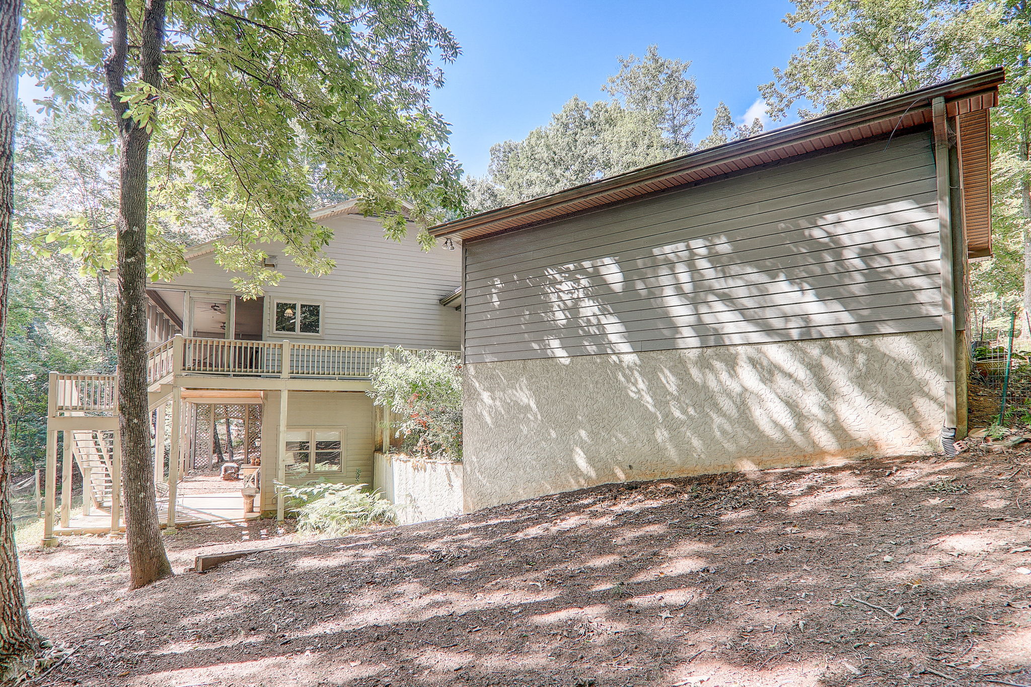 Mountain Laurel Dr-070