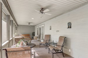 Mountain Laurel Dr-058