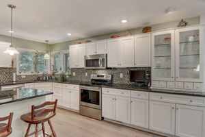 Mountain Laurel Dr-028