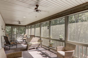 Mountain Laurel Dr-055