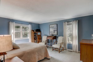 Mountain Laurel Dr-045