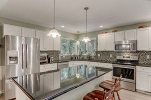 Mountain Laurel Dr-029