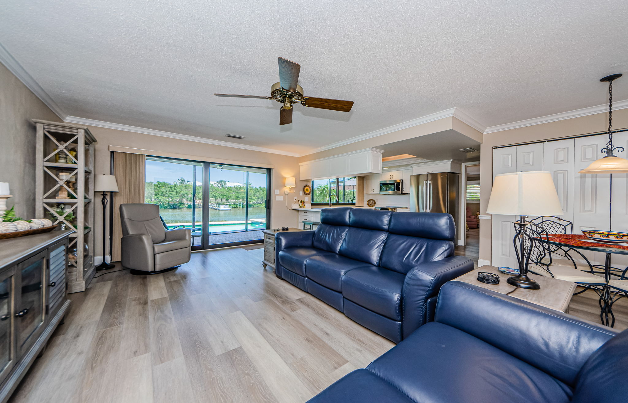 Family Room 1