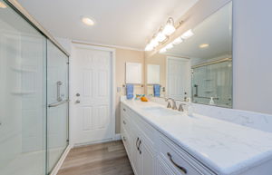 Bathroom 2a