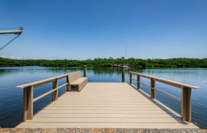 Dock 1